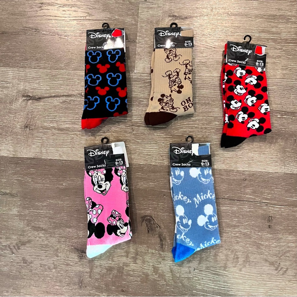 Disney Lot of 5 Pairs of  Crew Socks New in Packaging Mickey, Minnie,